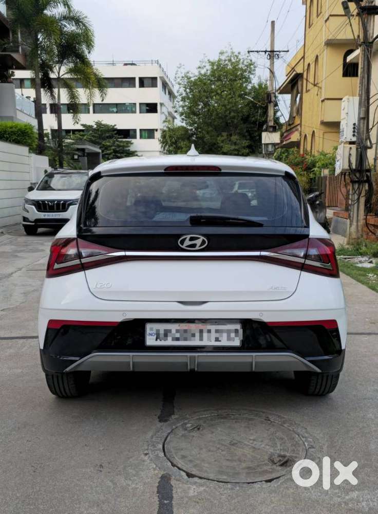 Hyundai New I20 1.2 Asta (o) Ivt, 2025, Petrol