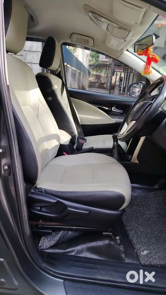 Toyota Innova Crysta 2.4 V 7 Str, 2016, Diesel