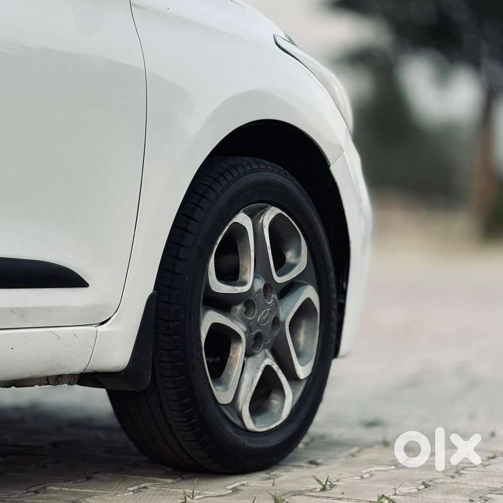 Hyundai I20 Asta (o) 1.2 Mt, 2020, Petrol