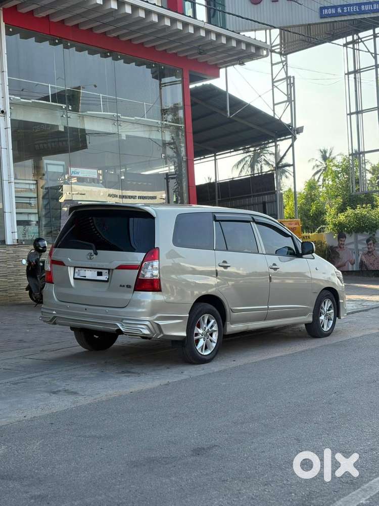 Toyota Innova [2013-2016] 2.5 G4 7 Str, 2015, Diesel