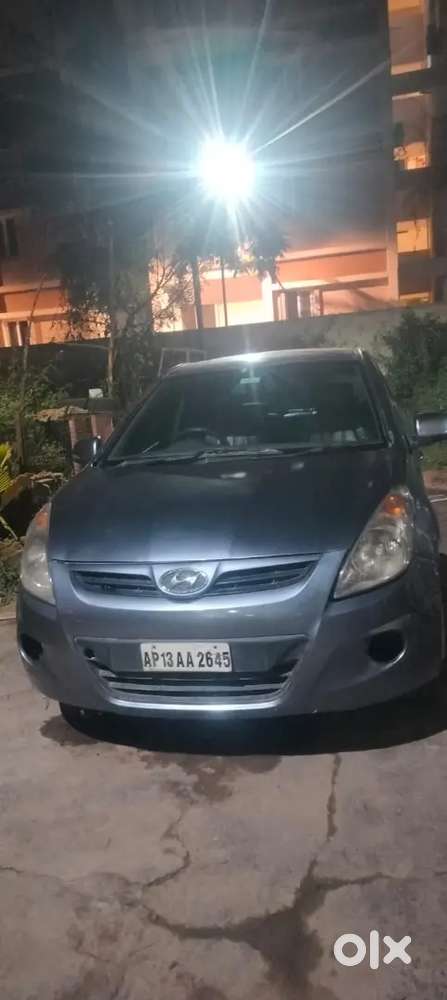 Hyundai I20 2011 Diesel 130000 Km Driven