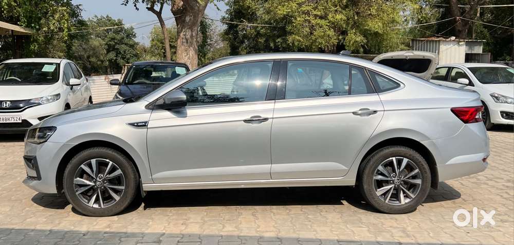 Skoda Slavia 1.0 Tsi Style, 2022, Petrol