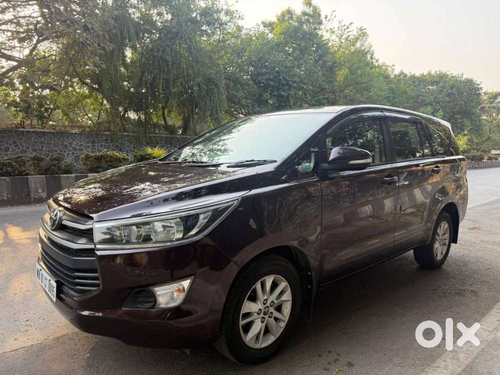 Toyota Innova Crysta 2.8 Gx At 8s, 2017, Petrol