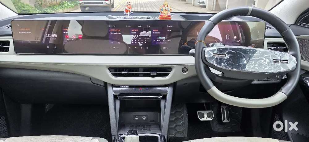 Mahindra Xev 9e Top Model Less Driven Excellent Condition
