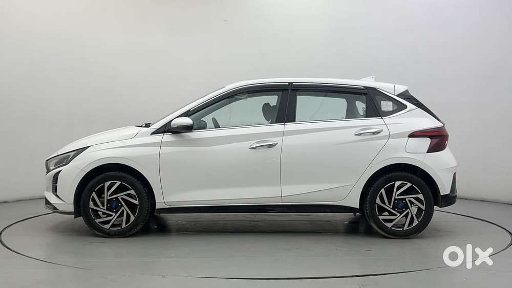 Hyundai New I20 1.2 Asta (o) Ivt, 2024, Petrol