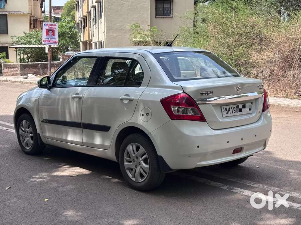 Maruti Suzuki Swift Dzire 1.3 Zxi, 2014, Petrol