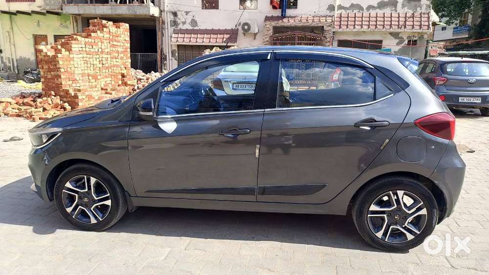 Tata Tiago Xz Plus Dual Tone, 2020, Petrol