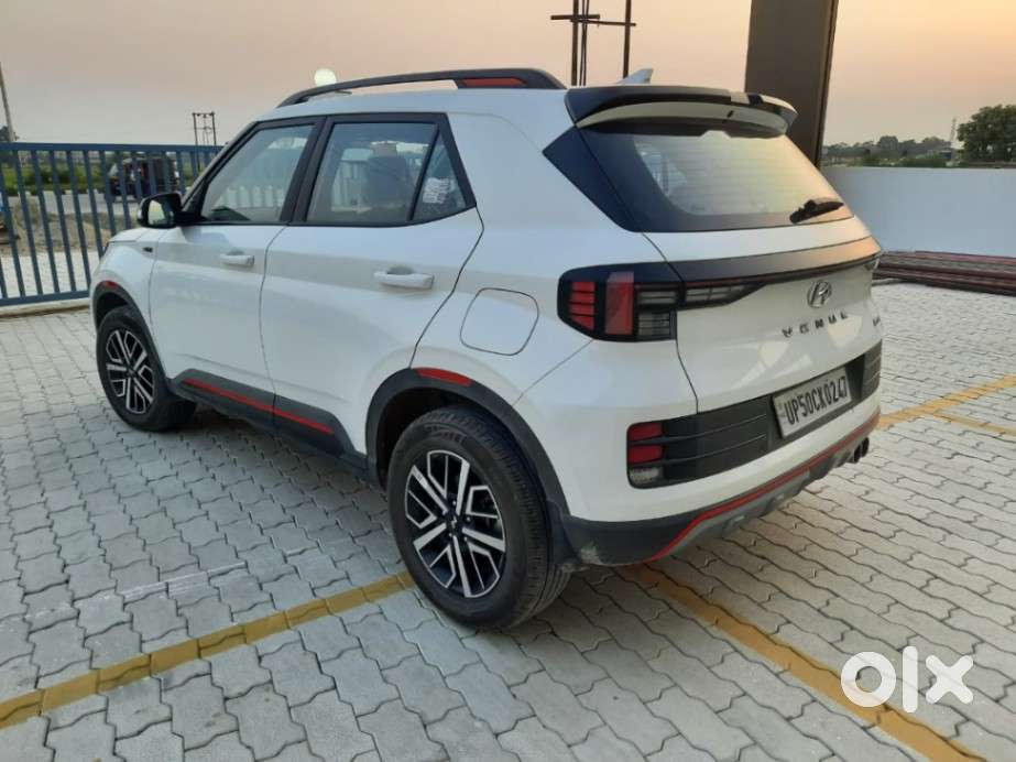 Hyundai Venue N Line 1.0 N8 Turbo Dct, 2022, Petrol