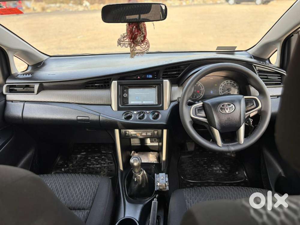 Toyota Innova Crysta 2.4 Gx Mt, 2017, Diesel
