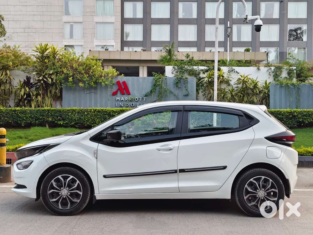 Tata Altroz 1.2 Xt, 2022, Cng & Hybrids