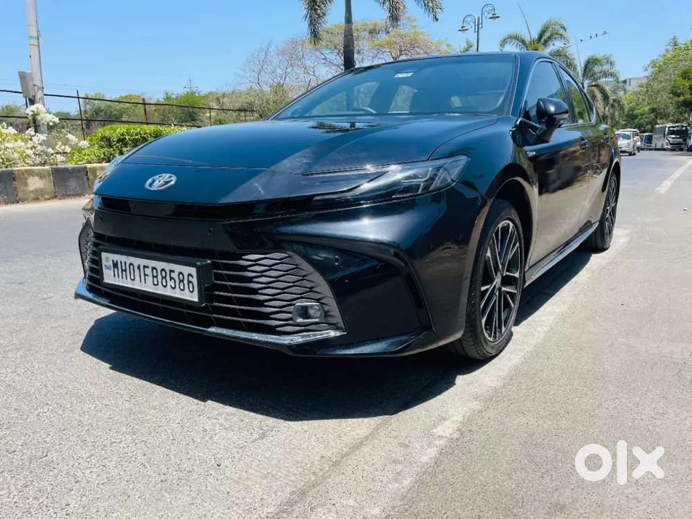 Toyota Camry, 2026, Petrol