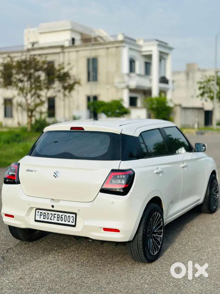 Maruti Suzuki Swift 2025 Petrol 9500 Km Driven