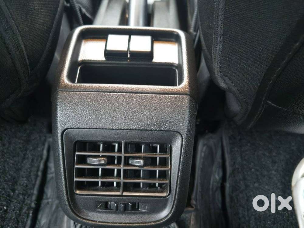 Maruti Suzuki Swift Zxi Plus Dual Tone, 2025, Petrol