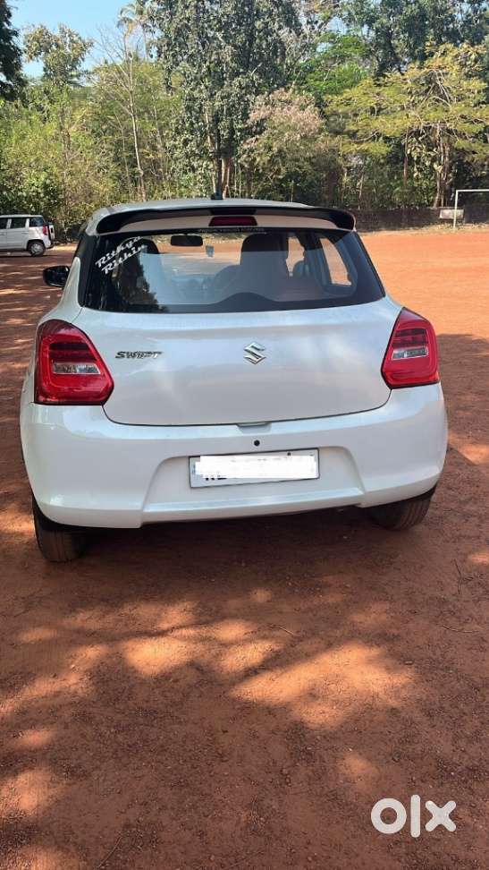 Maruti Suzuki Swift 1.2 Lxi (o), 2018, Petrol