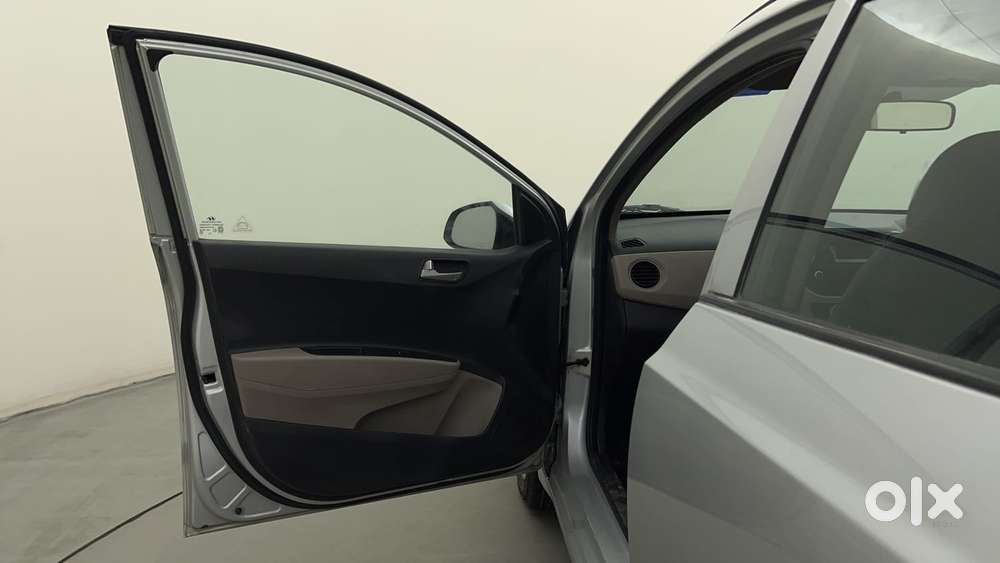 Hyundai Grand I10 [2017-2020] 1.2 Kappa Vtvt Sportz At, 2014, Petrol