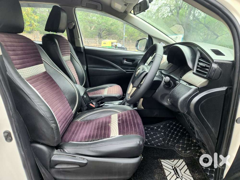 Toyota Innova Crysta 2.4 G Mt, 2017, Diesel
