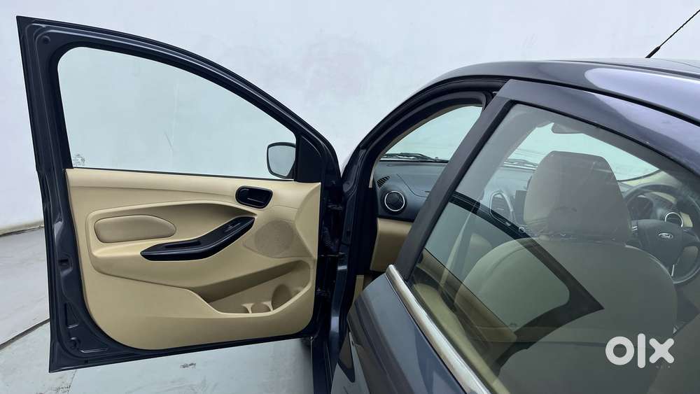 Ford Figo Aspire Titanium Plus, 2021, Petrol
