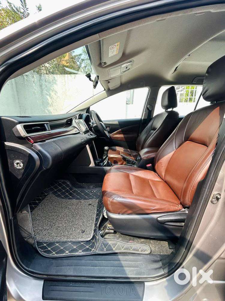 Toyota Innova Crysta 2.4 G Mt 8s, 2021, Diesel