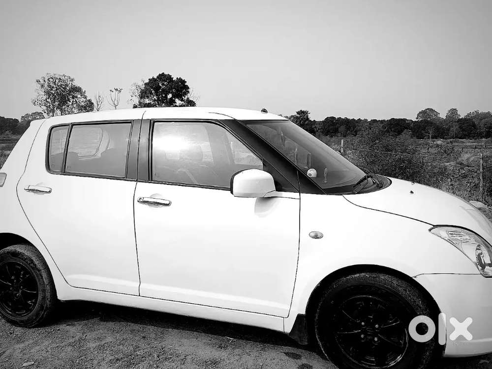 Swift Zxi Top Model