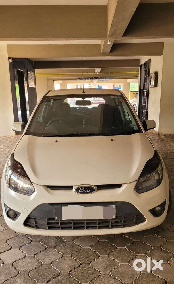 Ford Figo 2012 Petrol Manual. Re Regn Done With New Papers