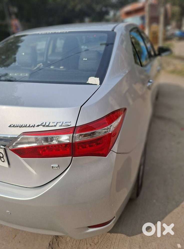 Toyota Corolla Altis 2013-2017 G At, 2014, Petrol