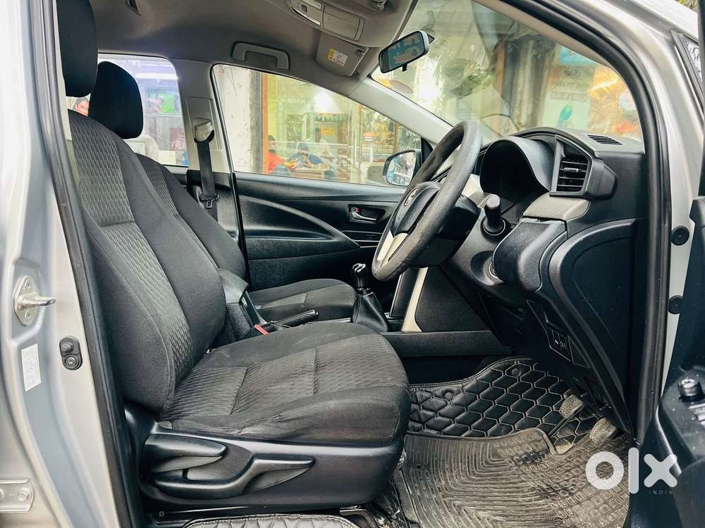 Toyota Innova Crysta 2.7 Gx Mt, 2018, Diesel