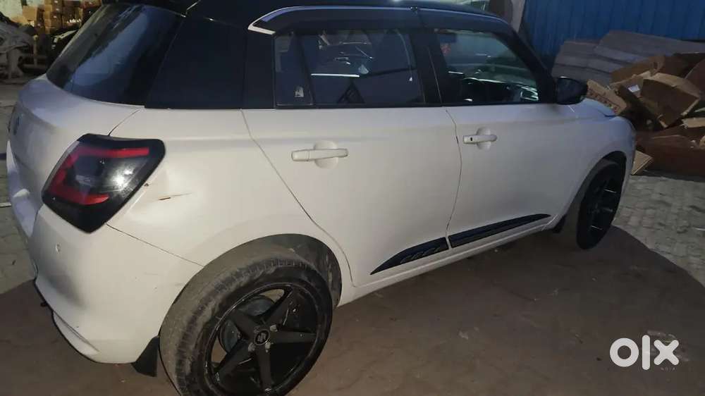 Maruti Suzuki New-gen Swift 2024 Petrol Good Condition