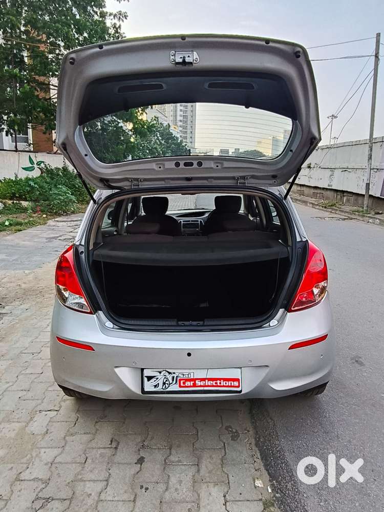 Hyundai I20 Sportz At 1.4, 2014, Petrol
