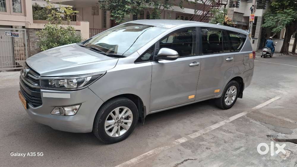 Toyota Innova Crysta 2.4 Gx Mt 8s, 2017, Diesel
