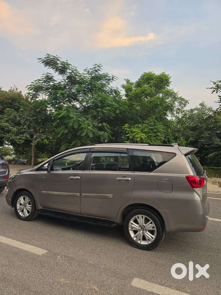 Toyota Innova Crysta 2.4 Zx Mt, 2016, Diesel