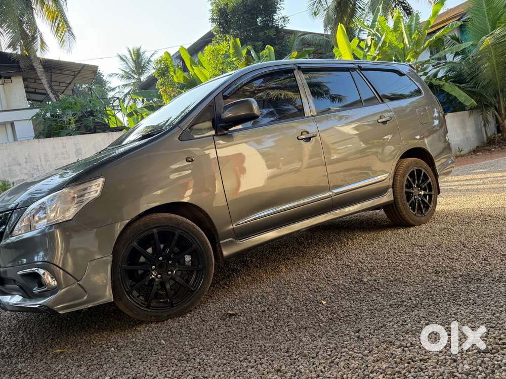Toyota Innova 2010 Diesel