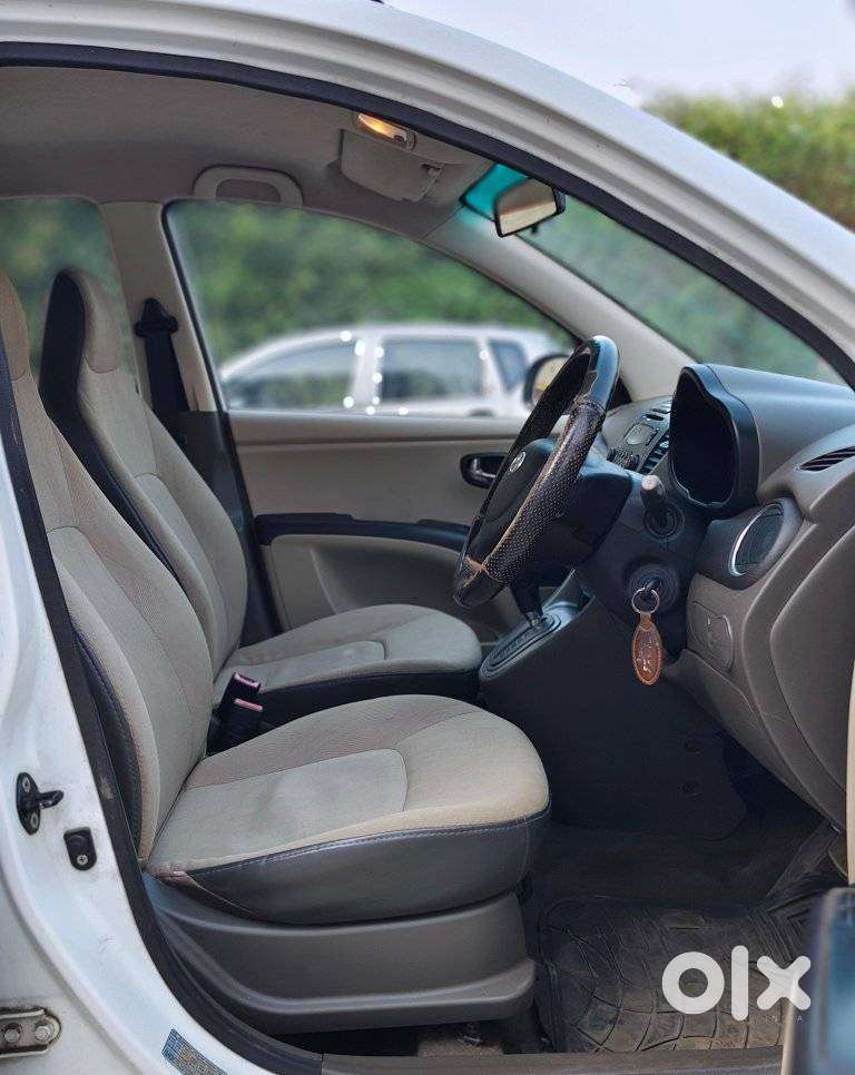 Hyundai I10 Sportz At, 2011, Petrol