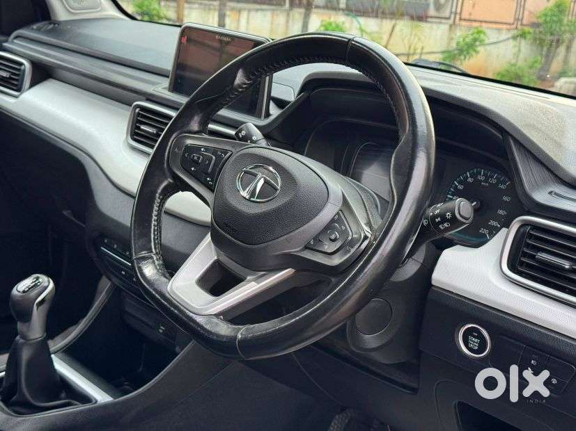 Tata Punch 1.2 Revotron Creative Dual Tone, 2021, Petrol