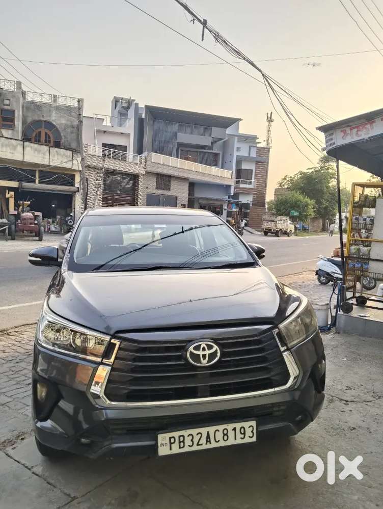 Toyota Innova Hycross 2017 Diesel Car