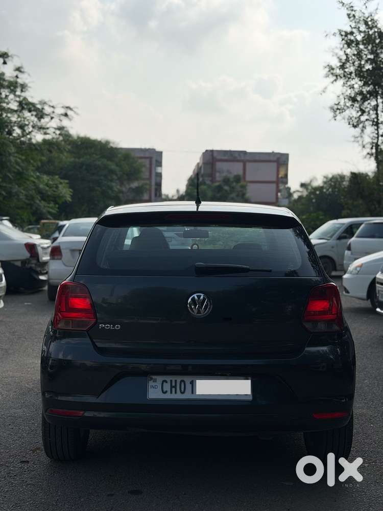 Volkswagen Polo Petrol Manual 2014