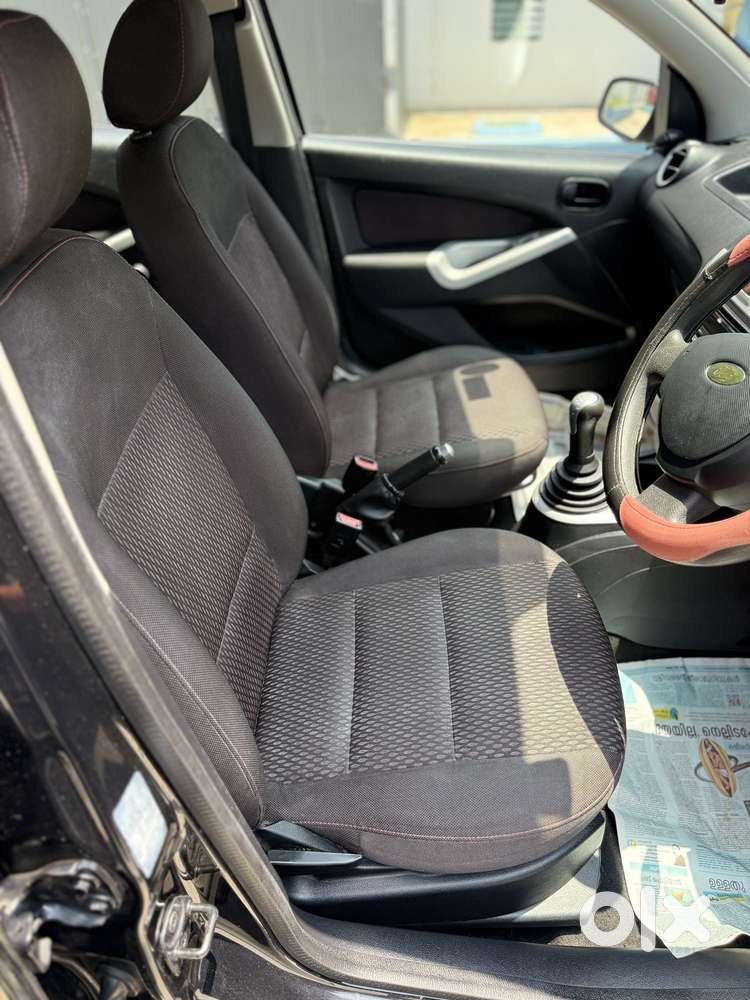 Ford Figo Petrol Zxi, 2012, Petrol