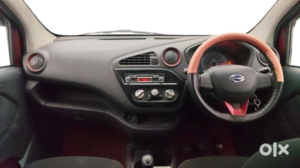 Datsun Redigo T Option, 2016, Petrol