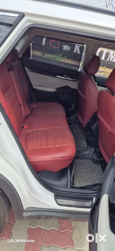 Kia Seltos Petrol 2023 Year