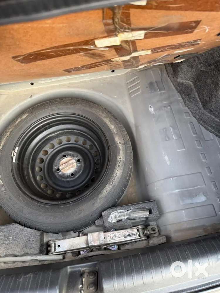 Honda Amaze 2015 Petrol Well Maintained