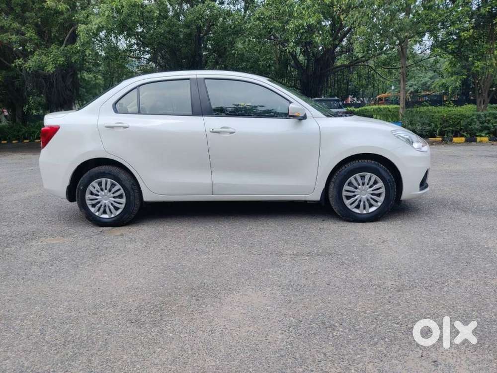 Maruti Suzuki Dzire 1.2 Vxi, 2022, Petrol