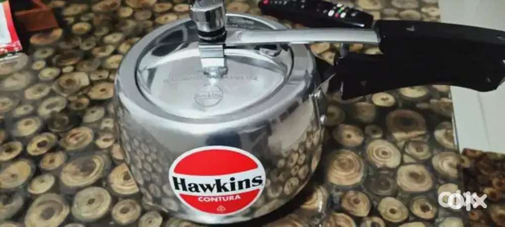 Brand new HAWKINS cooker