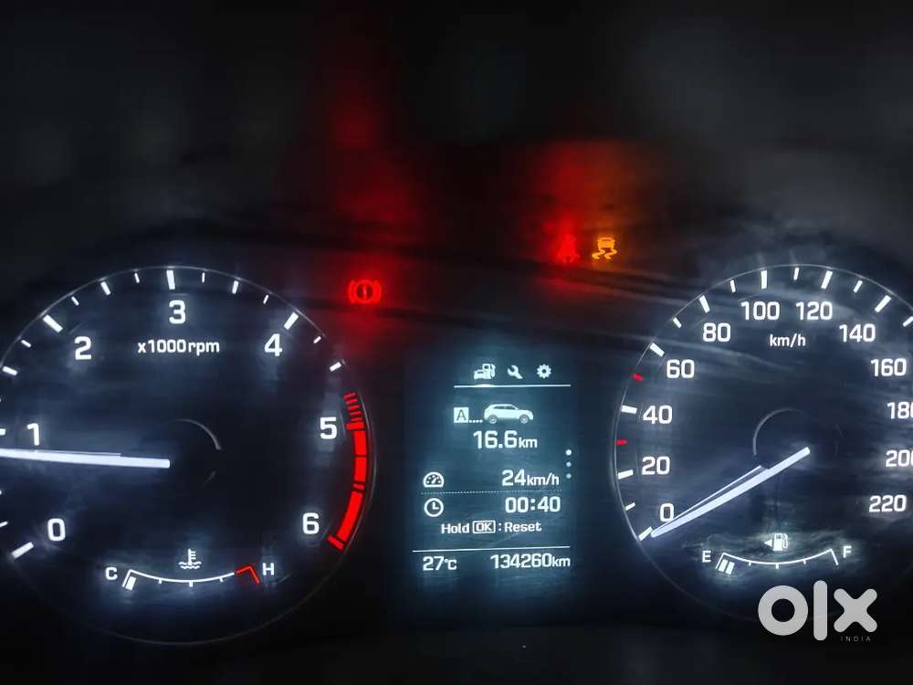 Hyundai Creta 2016 Diesel Well Maintained, Personal Single Hand Drive