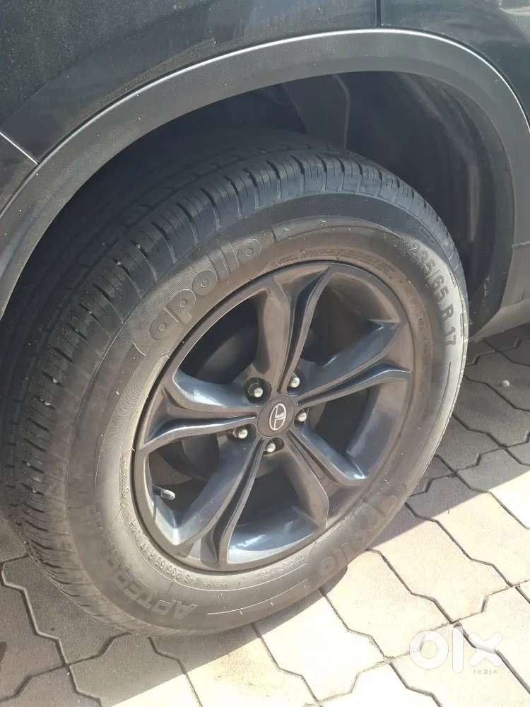 Tata Harrier Xt+ Dark Edition