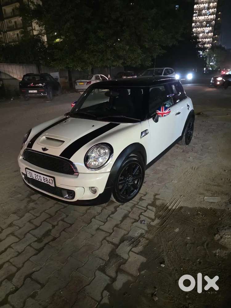 Mini Cooper S 2014 Petrol Well Maintained
