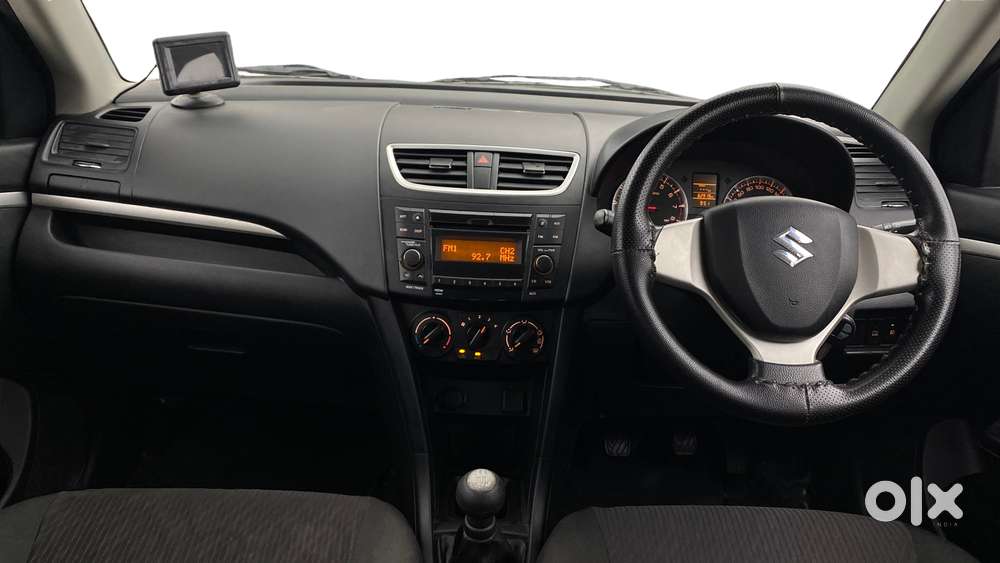 Maruti Suzuki Swift Vxi, 2016, Petrol