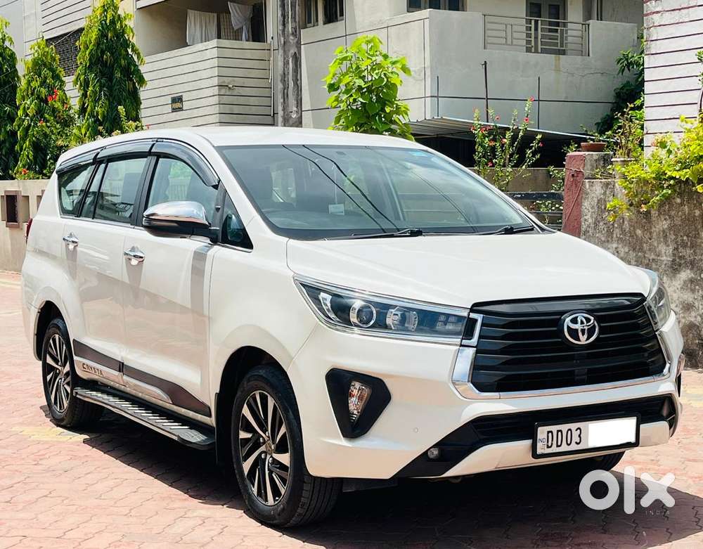 Toyota Innova Crysta Zx 2.4 Diesel 7 Seater, 2022, Diesel