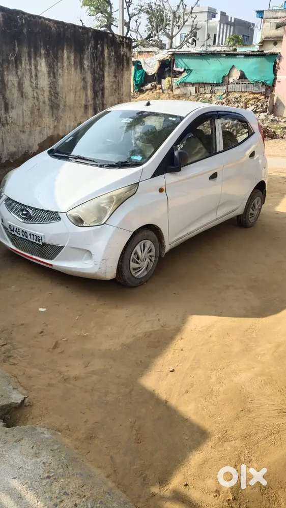 2nd Hyundai Eon 2015