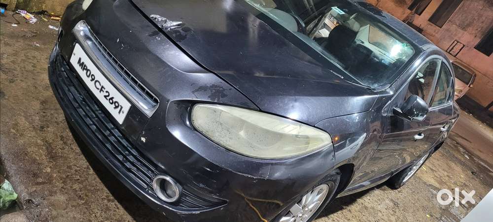 Renault Fluence 2012