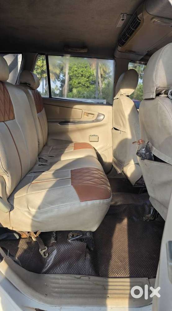 Toyota Innova 2009-2011 2.5 E 8 Str, 2007