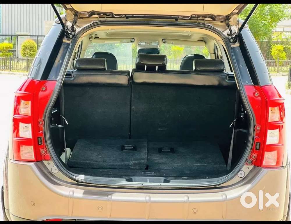 Mahindra Xuv500 At W10 Fwd, 2017, Diesel